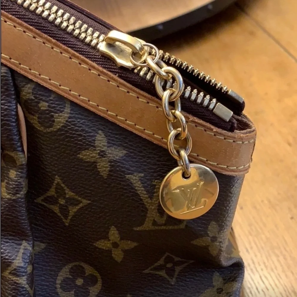 Louis Vuitton Monogram Tivoli GM Vintage